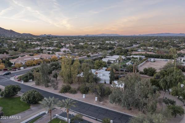 Paradise Valley, AZ 85253,7201 N Mockingbird Lane