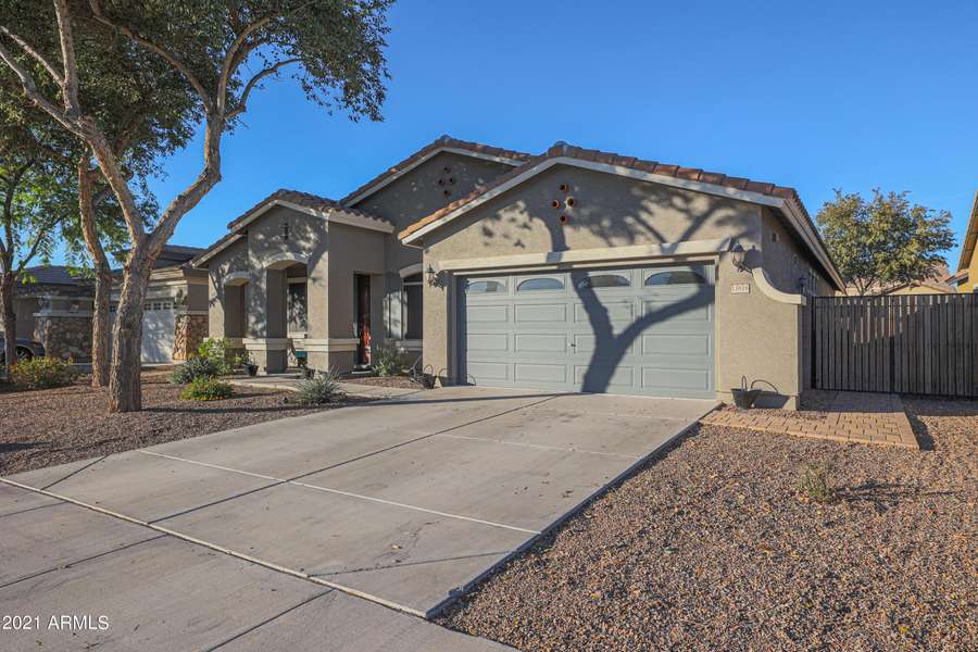 13816 W CHEERY LYNN Road, Avondale, AZ 85392