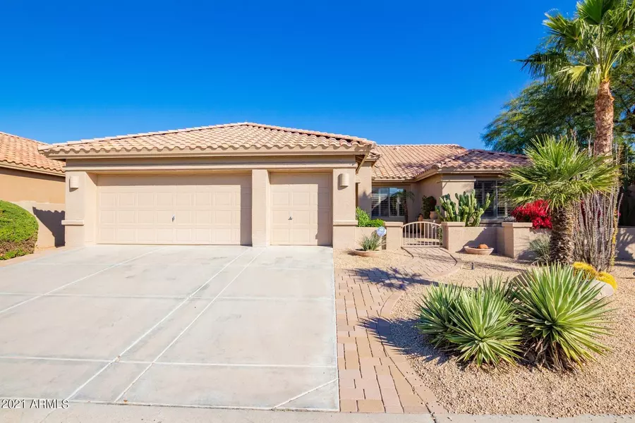 10150 E CHAMPAGNE Drive, Sun Lakes, AZ 85248