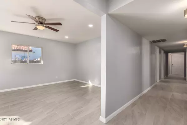 Phoenix, AZ 85032,2936 E BECK Lane