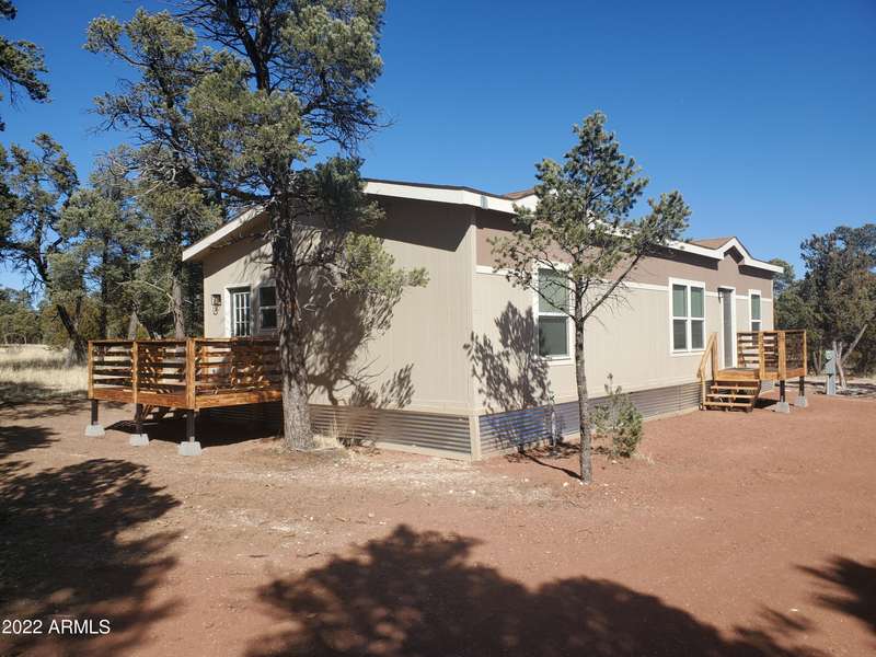 3046 CHEVELON Road, Overgaard, AZ 85933