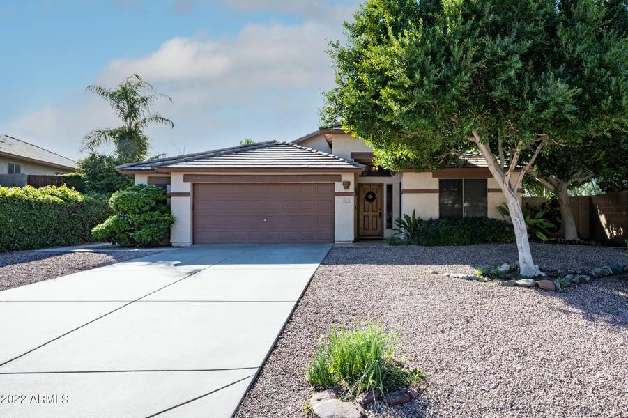 4037 W CHISUM Trail, Phoenix, AZ 85083