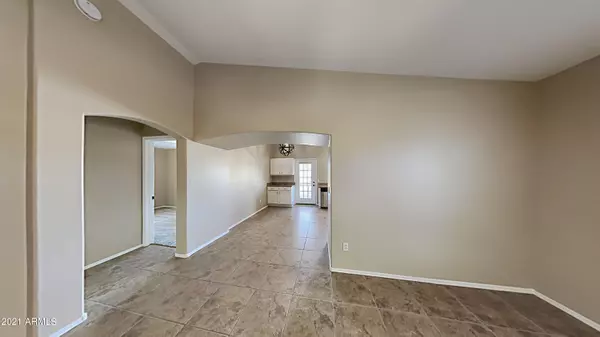 San Tan Valley, AZ 85143,954 E MAYFIELD Circle