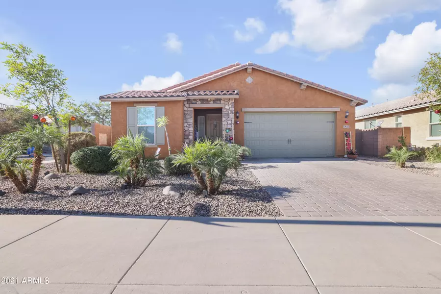 7840 S PARKCREST Street, Gilbert, AZ 85298