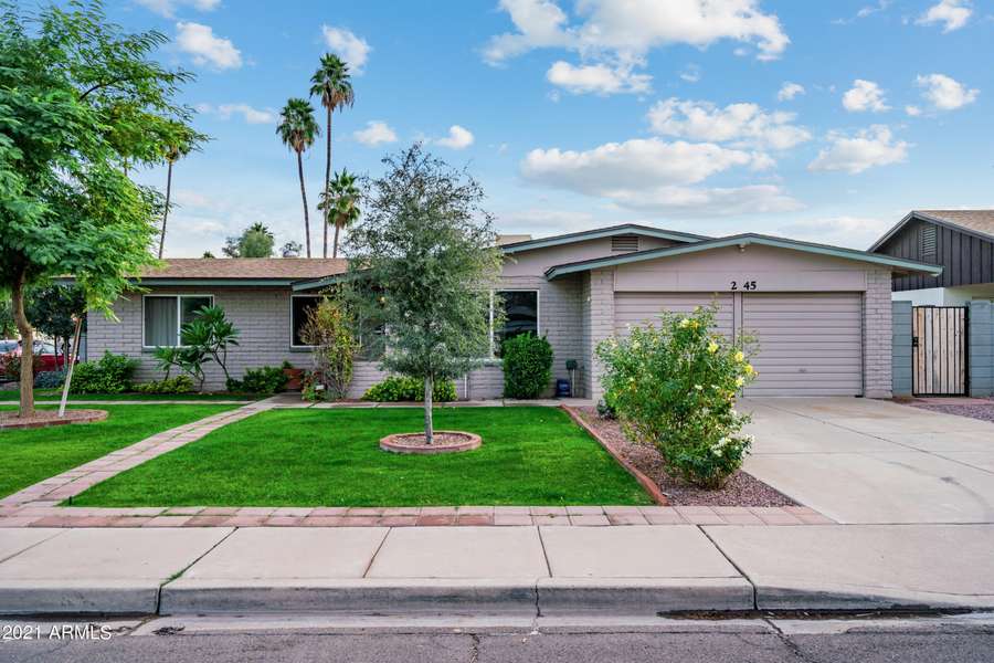 2445 E RIVIERA Drive, Tempe, AZ 85282