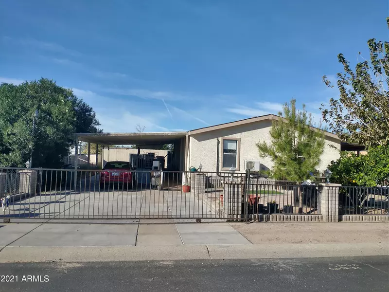 212 S Ellsworth Road, Mesa, AZ 85208