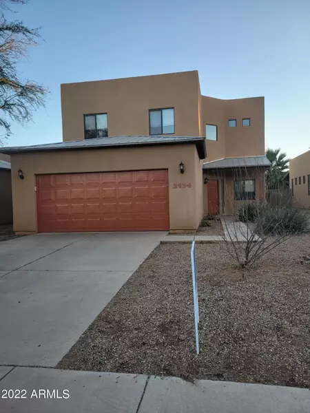 2134 KNOWLTON Street, Sierra Vista, AZ 85635