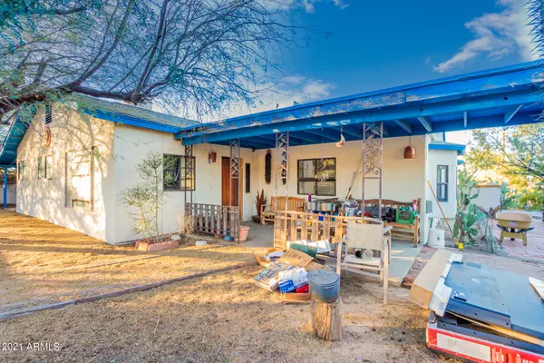 Phoenix, AZ 85042,2232 E DESERT Lane