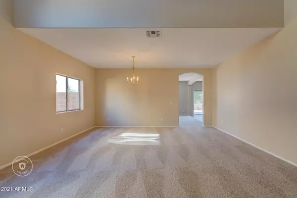 Buckeye, AZ 85326,5677 S 239TH Drive
