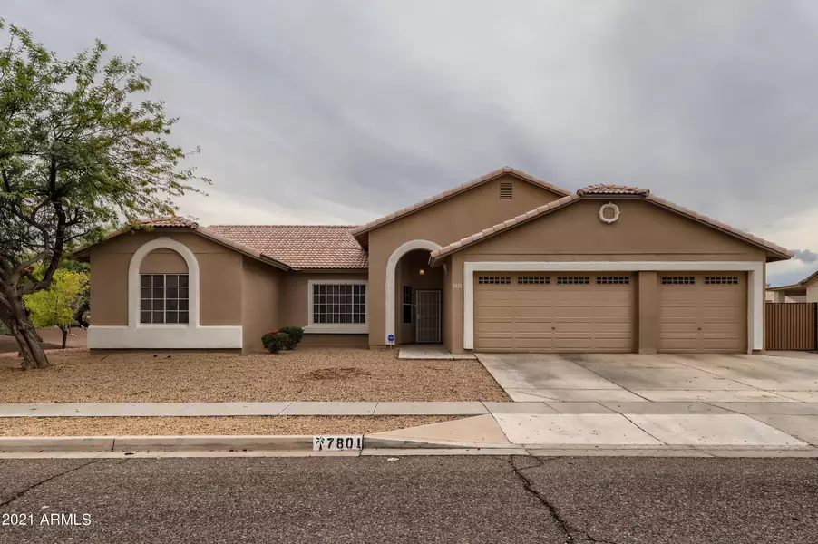 7801 W SOUTHGATE Avenue, Phoenix, AZ 85043