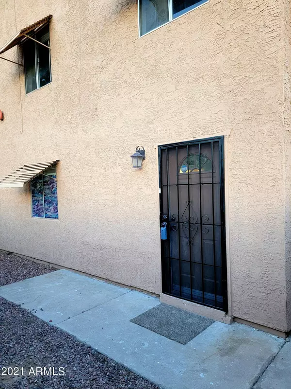 Glendale, AZ 85301,6302 N 64TH Drive #18