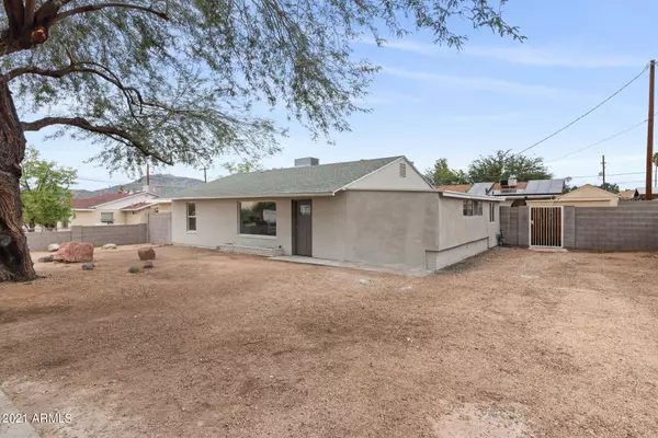 1510 E MOUNTAIN VIEW Road, Phoenix, AZ 85020