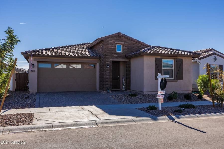 9805 E RED GIANT Drive, Mesa, AZ 85212