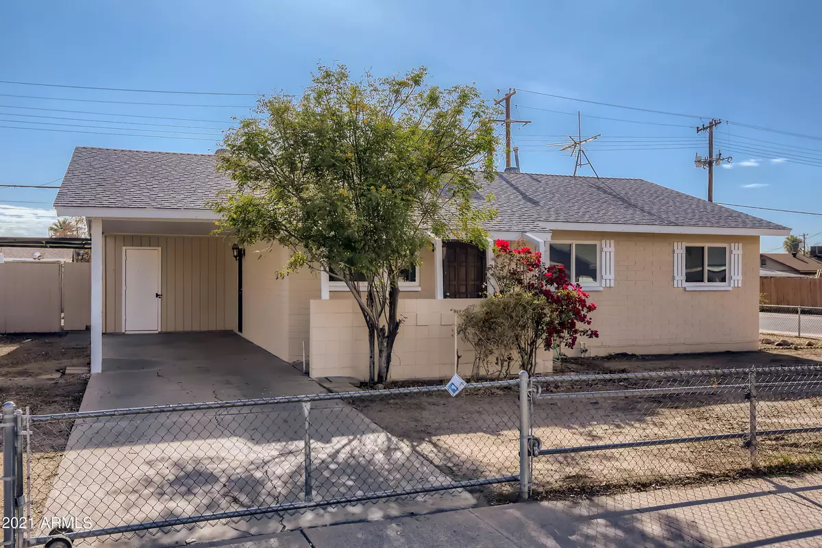 Phoenix, AZ 85033,6867 W Highland Avenue