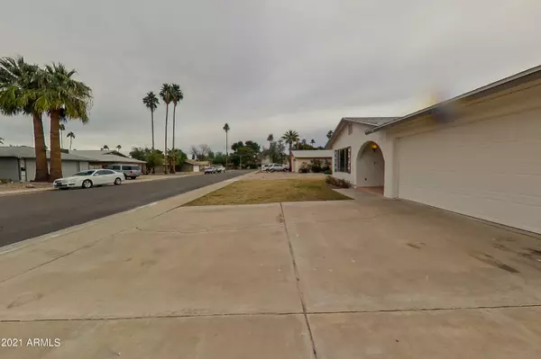 Mesa, AZ 85202,2145 W ENID Avenue