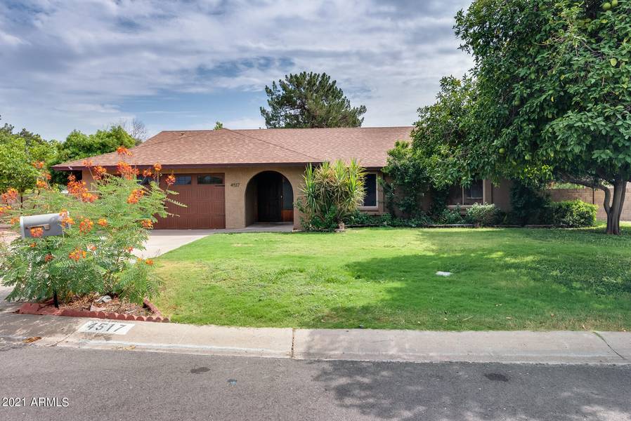 4517 W BLUEFIELD Avenue, Glendale, AZ 85308