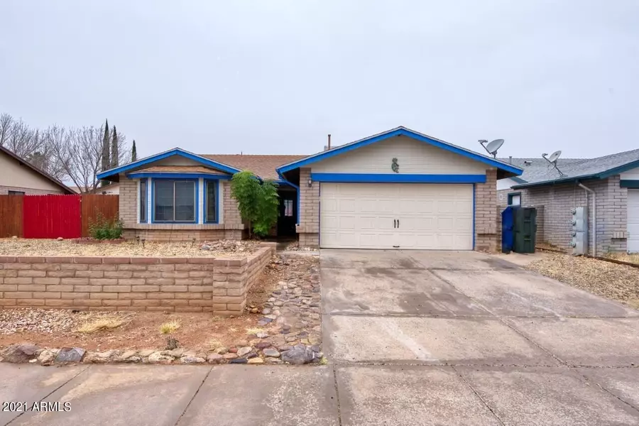 3254 EAGLE RIDGE Drive, Sierra Vista, AZ 85650