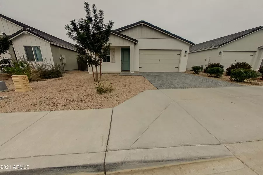 37696 N POPLAR Road, San Tan Valley, AZ 85140