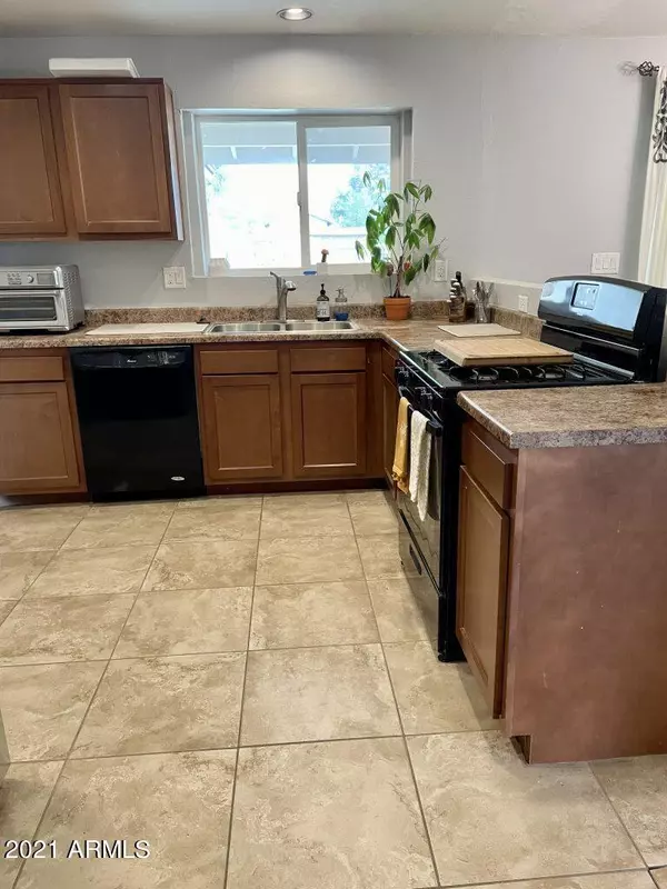 Laveen, AZ 85339,5098 W OLNEY Avenue