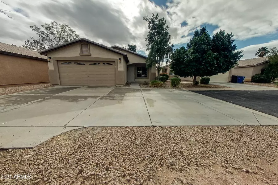 107 W INGRAM Street, Mesa, AZ 85201