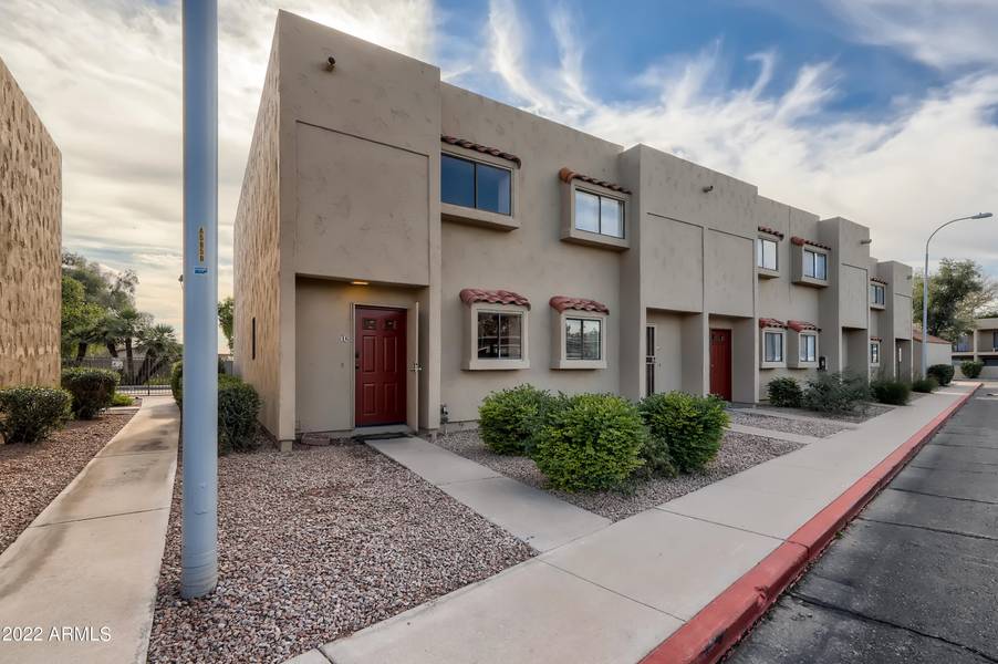 715 S EXTENSION Road #16, Mesa, AZ 85210