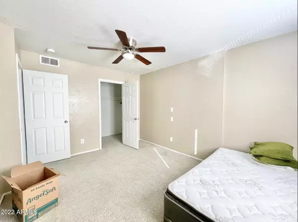 Phoenix, AZ 85017,2537 W GEORGIA Avenue #22