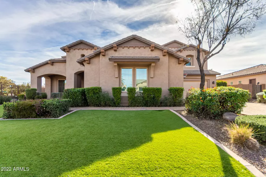 909 E VERMONT Drive, Gilbert, AZ 85295