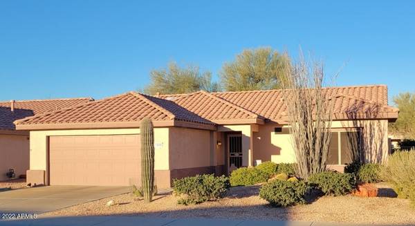 19490 N HIDDEN CANYON Drive, Surprise, AZ 85374