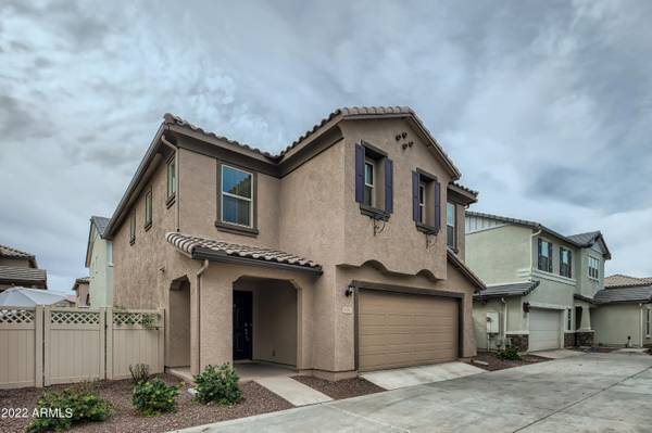 Gilbert, AZ 85296,896 S PHEASANT Drive