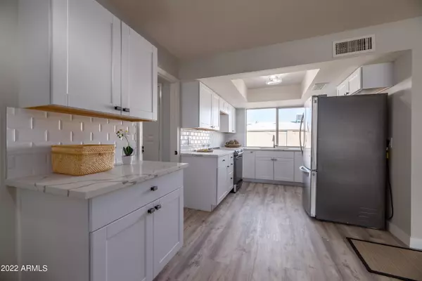 Phoenix, AZ 85051,3828 W NORTHERN Avenue