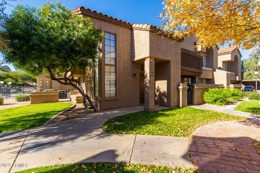 700 E Mesquite Circle #N125, Tempe, AZ 85288