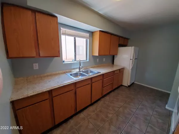 Mesa, AZ 85213,2650 E MCKELLIPS Road #211