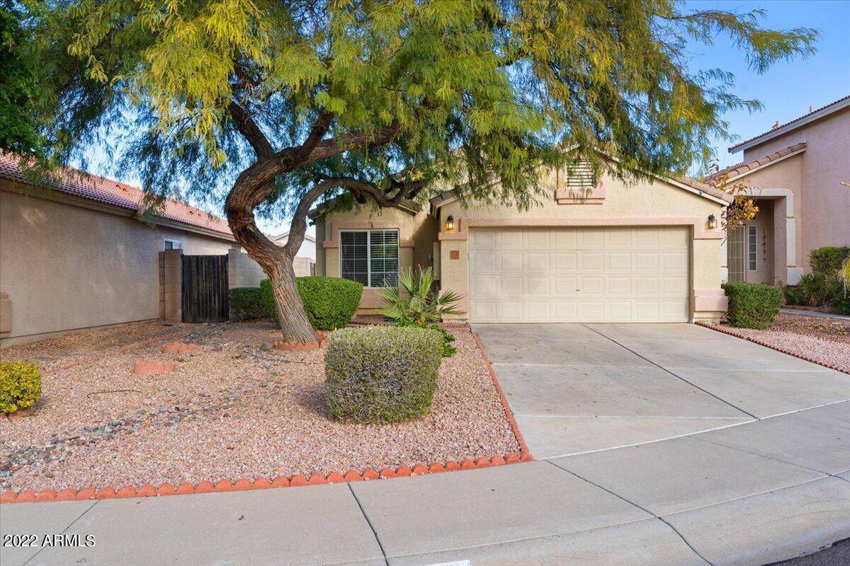 2020 E BLUEFIELD Avenue, Phoenix, AZ 85022