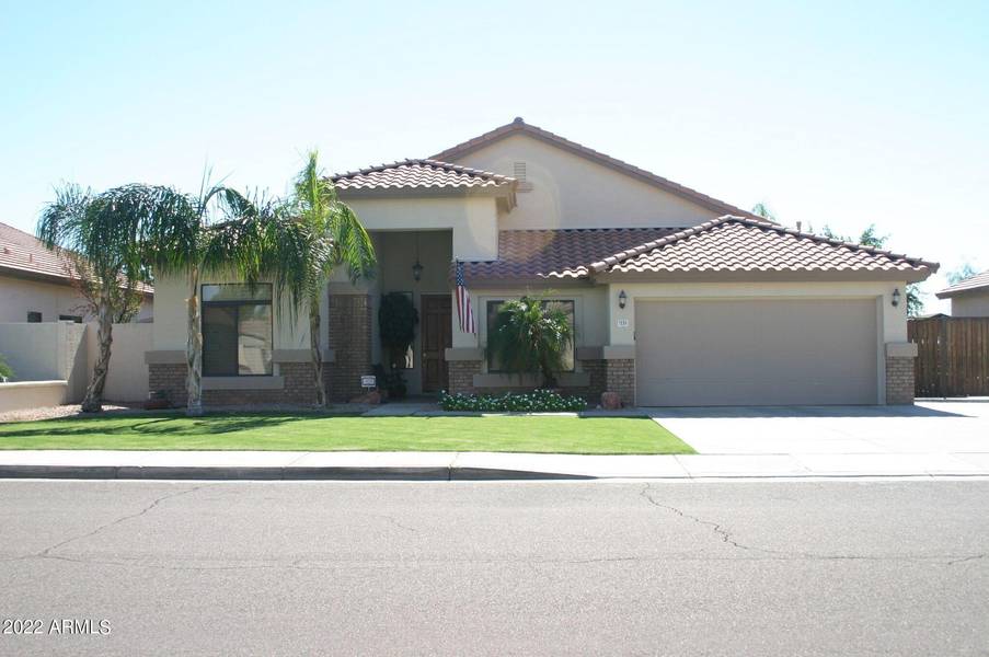 7235 W DREYFUS Drive, Peoria, AZ 85381