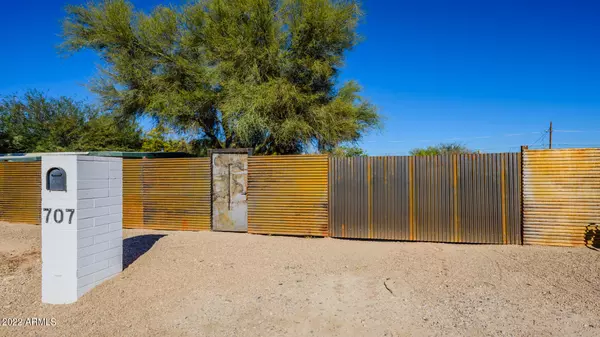 Tucson, AZ 85713,707 E 34TH Street