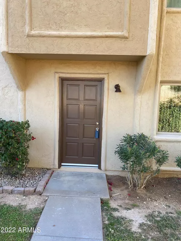 Scottsdale, AZ 85251,4216 N 81ST Street