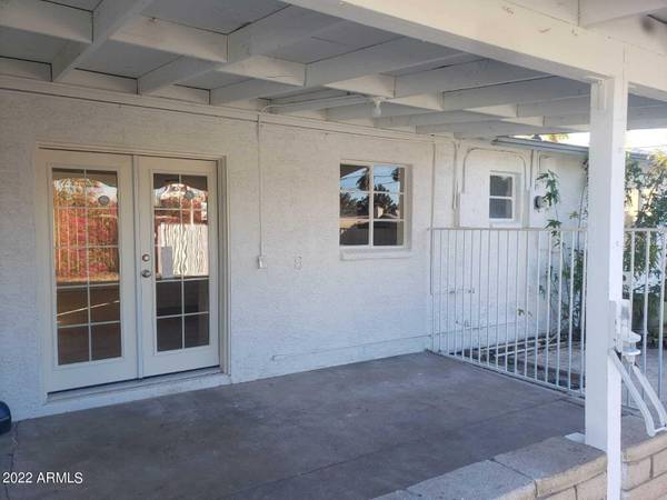 Avondale, AZ 85323,102 W LAWRENCE Boulevard