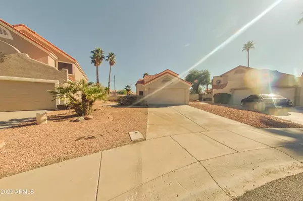 431 N REDROCK Street, Gilbert, AZ 85234