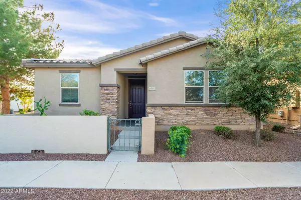 4097 E NUNNELEY Road, Gilbert, AZ 85296