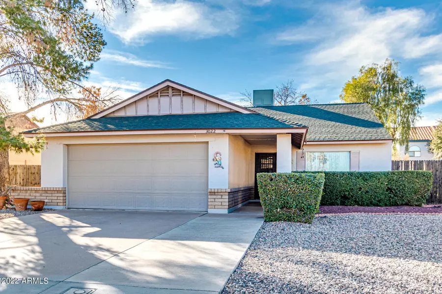 3022 N PENNINGTON Drive, Chandler, AZ 85224