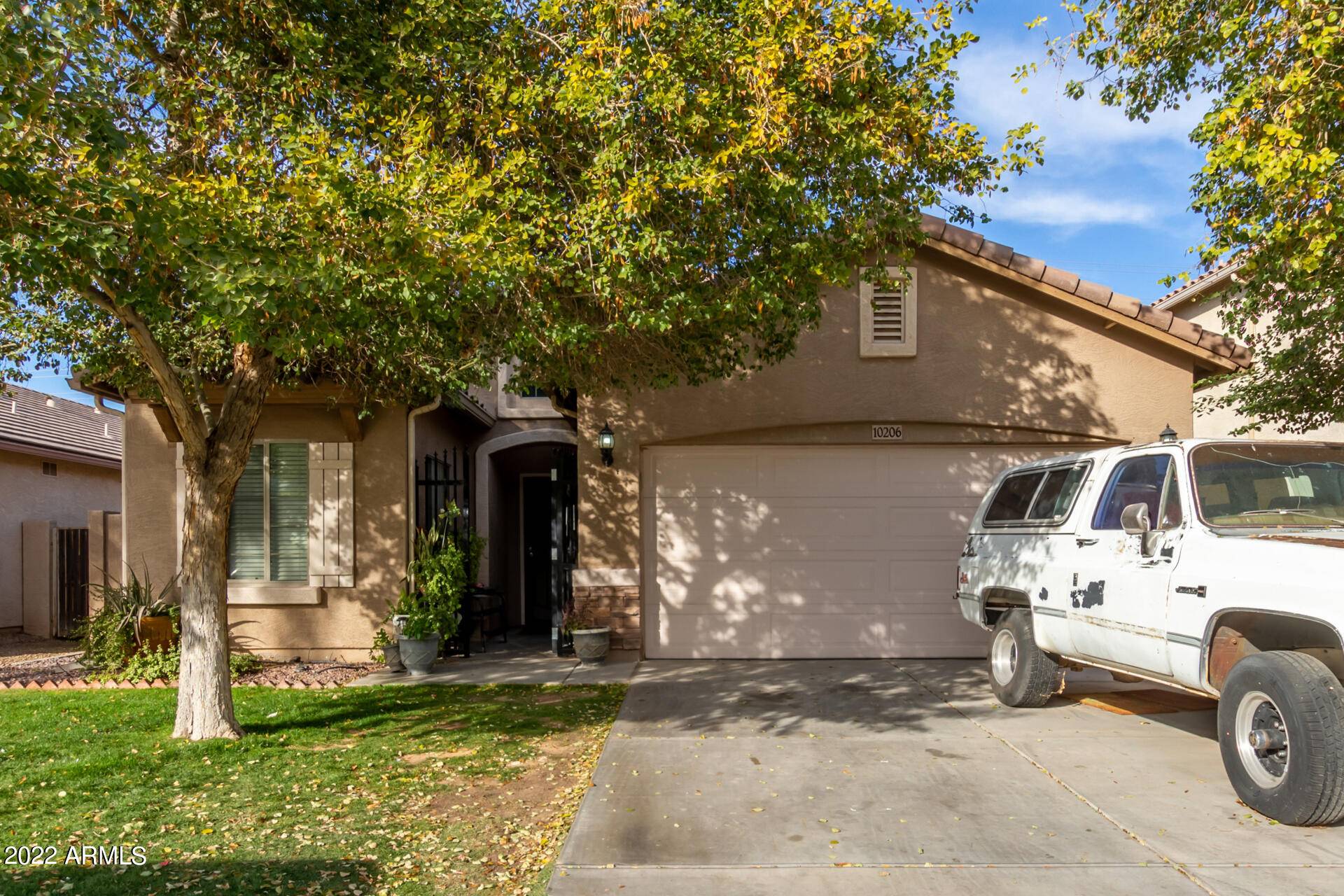 Tolleson, AZ 85353,10206 W LUXTON Lane