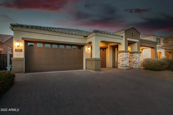 Chandler, AZ 85249,232 E CRESCENT Place