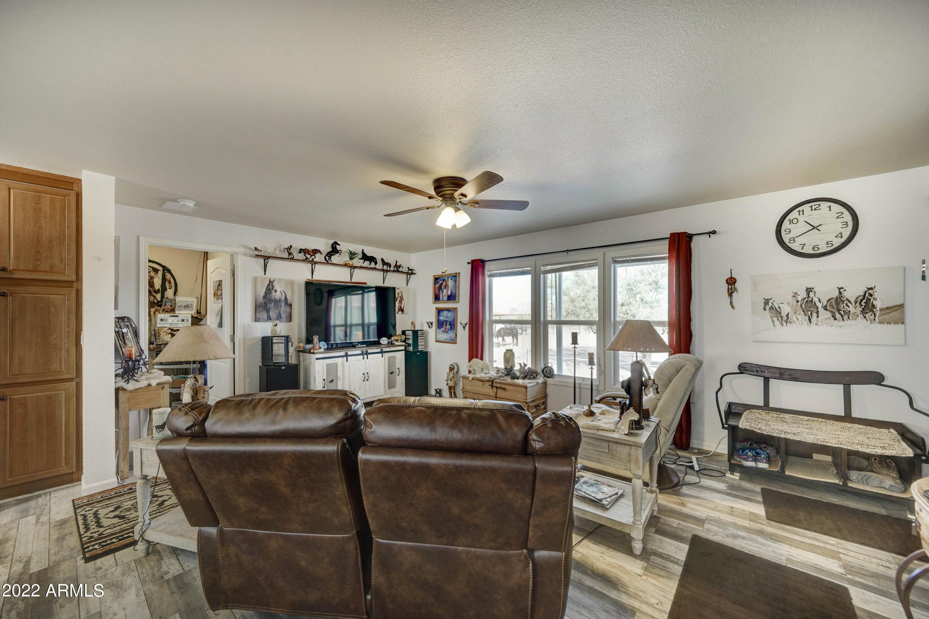 Apache Junction, AZ 85119,660 E SCENIC Street