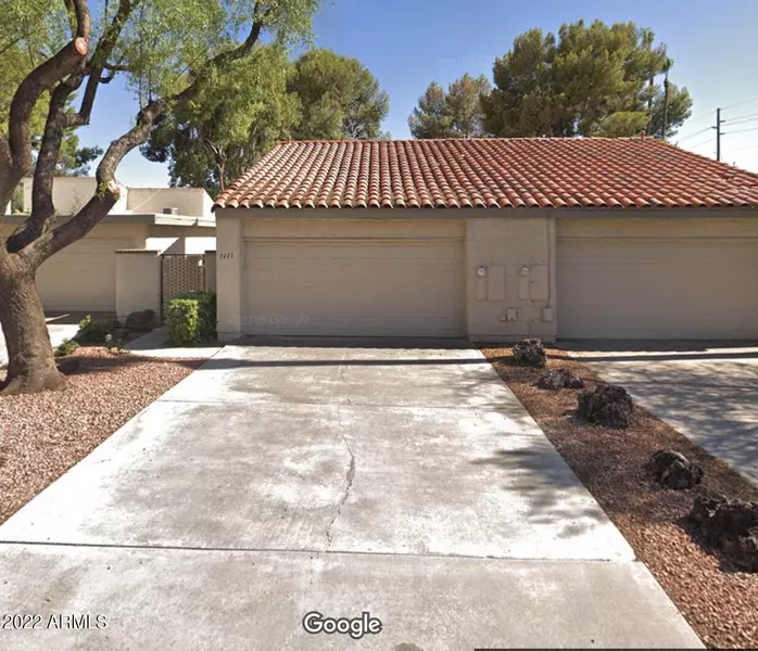 7611 E Bonnie Rose Avenue, Scottsdale, AZ 85250