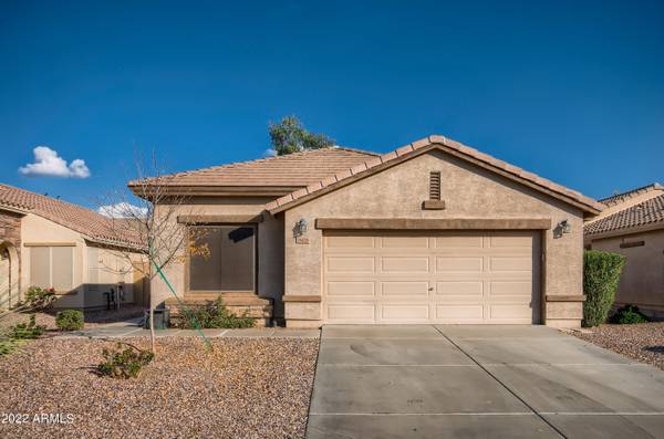 San Tan Valley, AZ 85143,33023 N QUARRY HILLS Drive