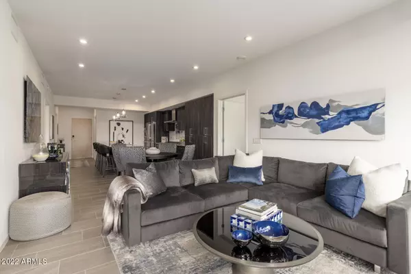 Scottsdale, AZ 85254,7180 E KIERLAND Boulevard #312