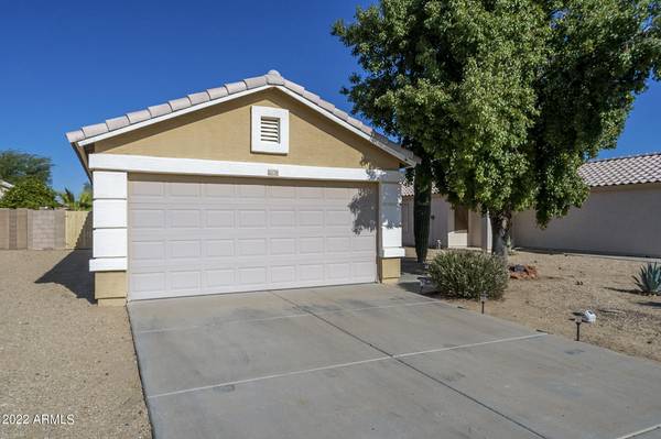 15728 W POST Drive, Surprise, AZ 85374