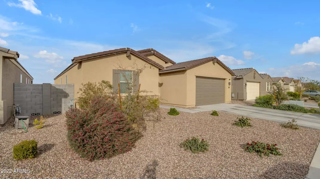 4234 W Dayflower Drive, San Tan Valley, AZ 85144