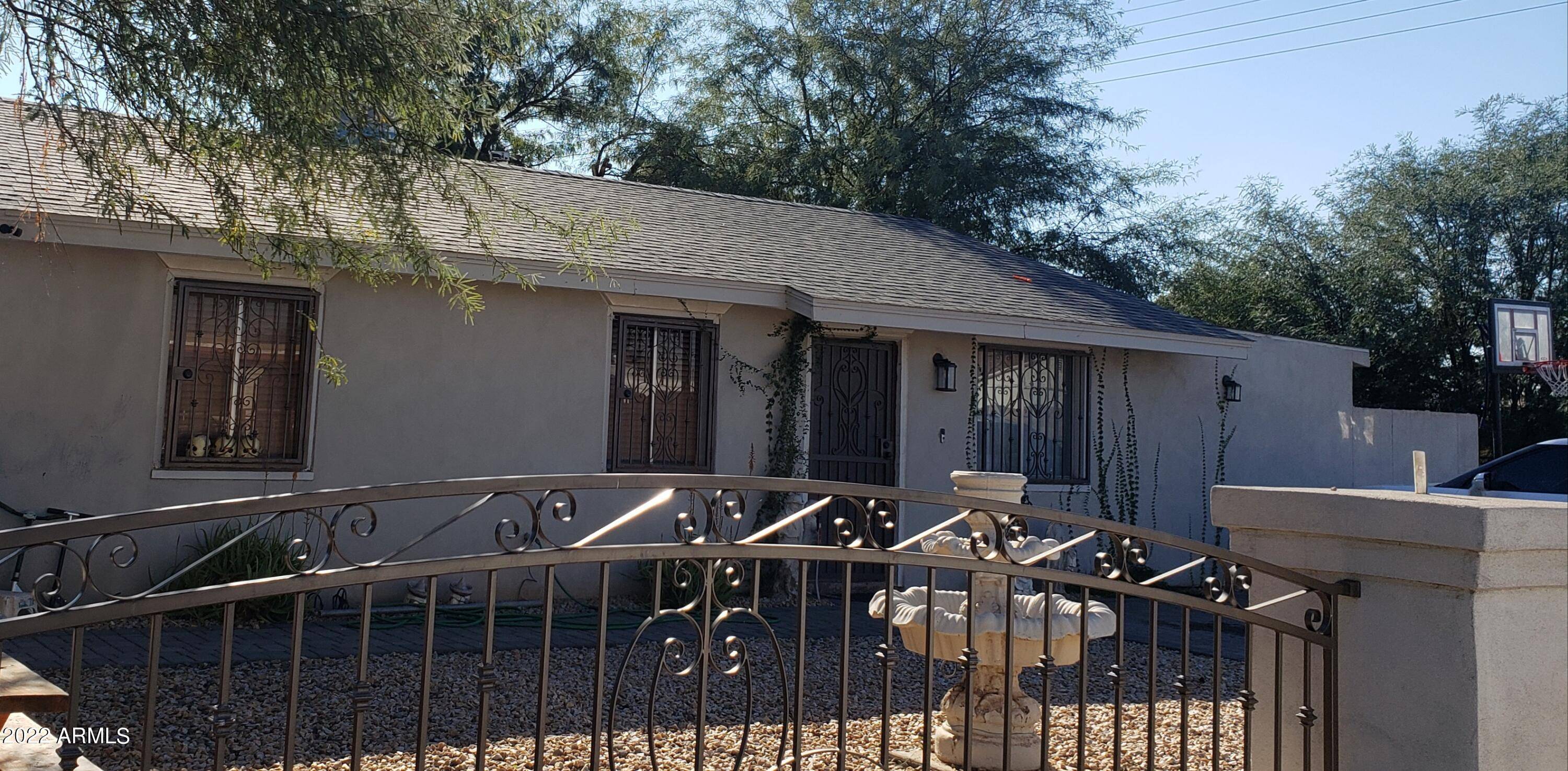 Phoenix, AZ 85041,3801 W Tamarisk Avenue
