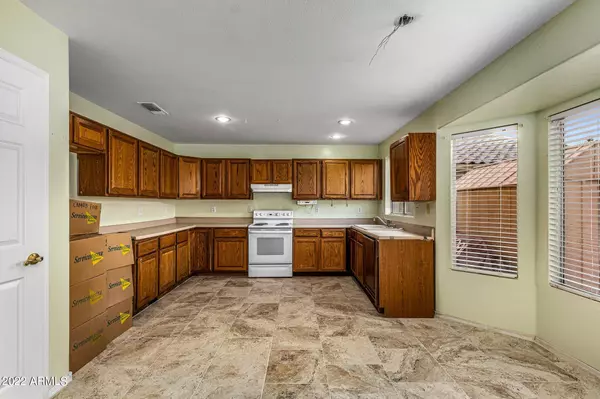 Gilbert, AZ 85233,137 W LEAH Court